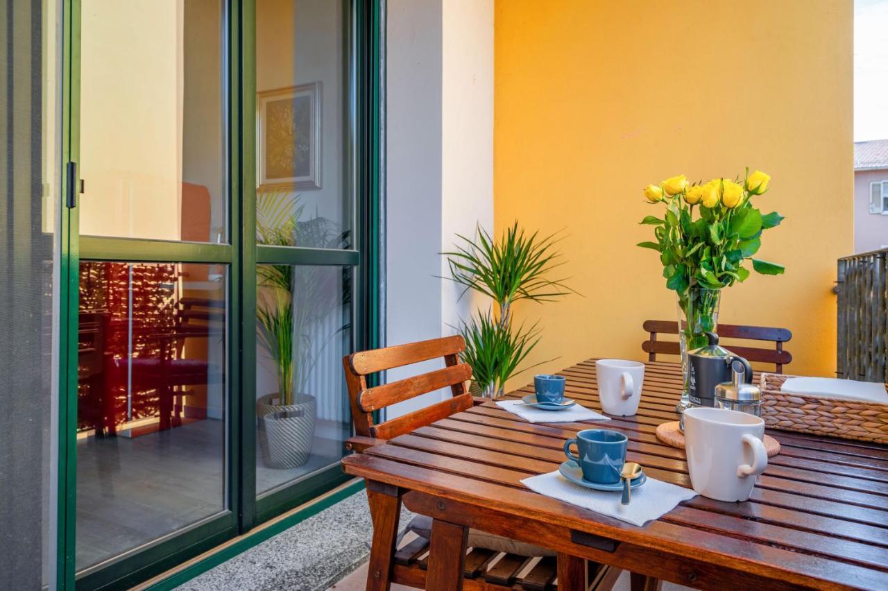 Parma Residential Apartment Con Balcone Exterior photo